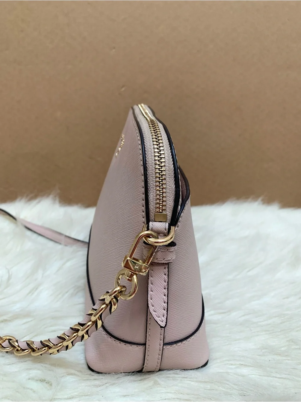 Michael Kors Soft Pink Saffiano Leather Charm Dome Chain Crossbody - Picture 4 of 16
